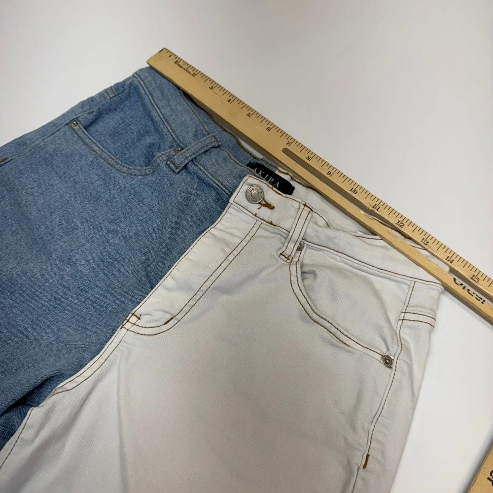 AKIRA Shorts Womens Large Blue White Two Tone Colorblock Cut Off Streetwear